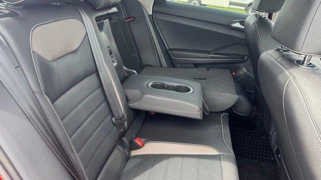 2024 Volkswagen Taos SEL 4Motion