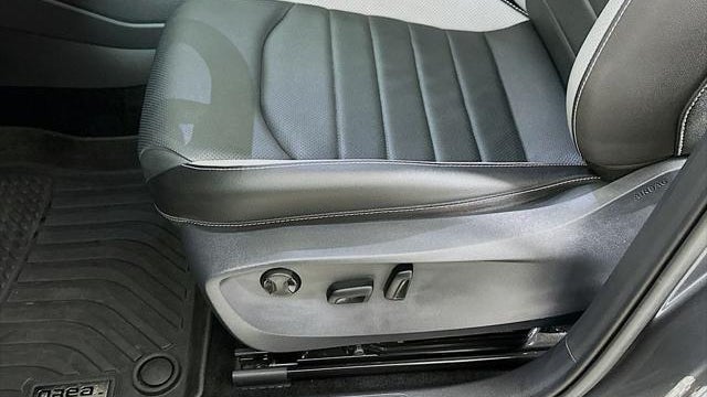 2023 Volkswagen Taos SEL 4Motion