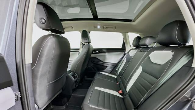 2023 Volkswagen Taos SEL 4Motion