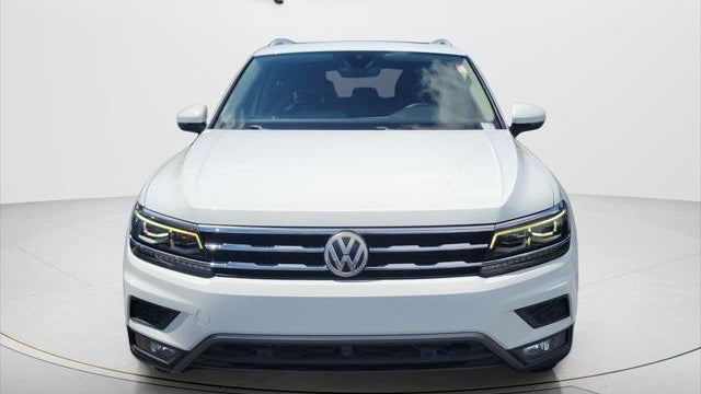 2018 Volkswagen Tiguan 2.0T SEL Premium