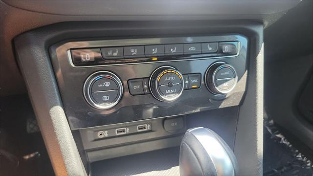 2018 Volkswagen Tiguan 2.0T SEL Premium
