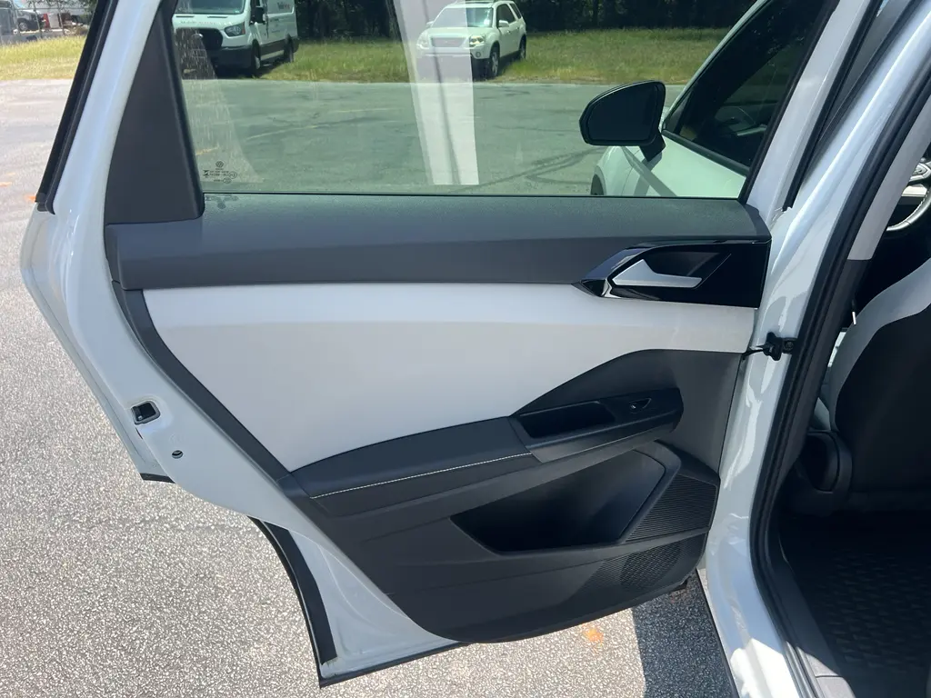 2025 Volkswagen Taos - $22,280