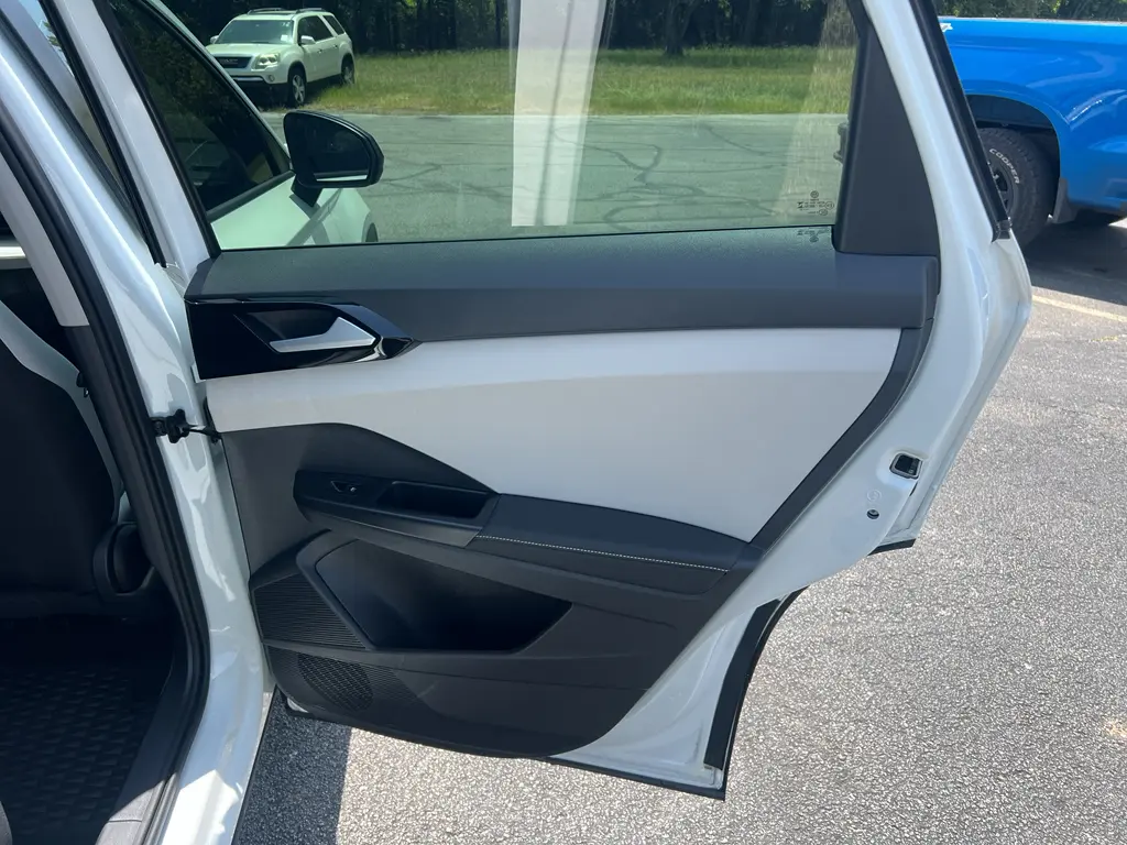 2025 Volkswagen Taos - $22,280