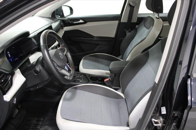 2025 Volkswagen Taos - $21,998