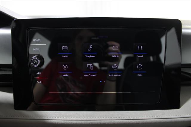 2025 Volkswagen Taos - $21,998
