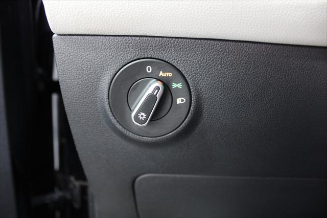 2025 Volkswagen Taos - $21,998