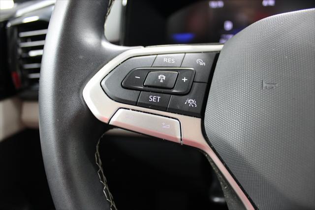 2025 Volkswagen Taos - $21,998