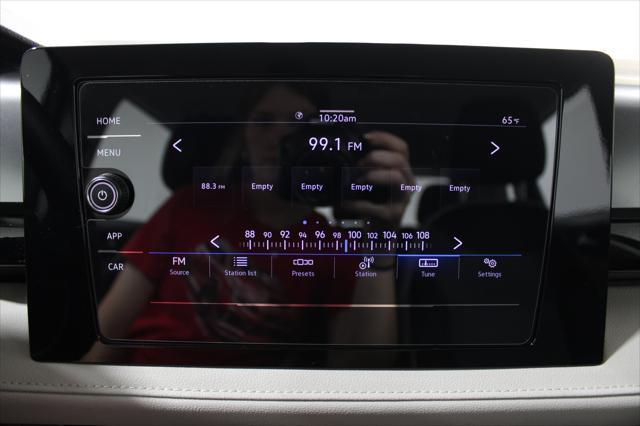 2025 Volkswagen Taos - $21,998