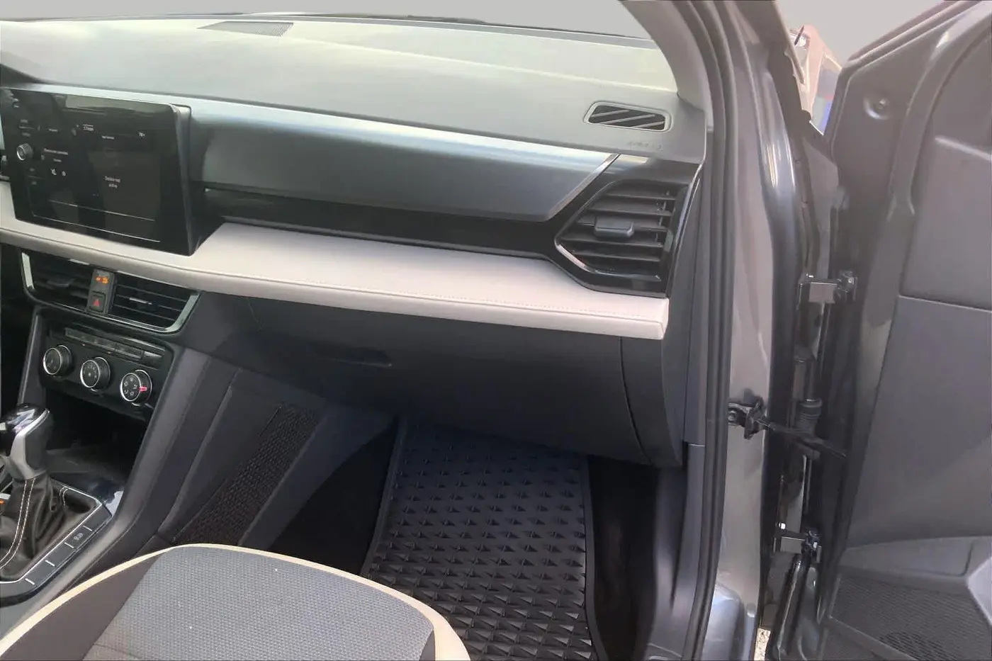 2025 Volkswagen Taos - $23,982