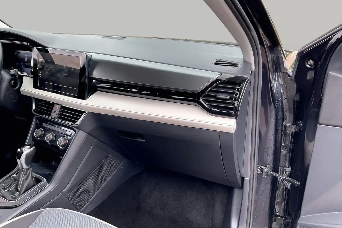 2025 Volkswagen Taos - $21,705