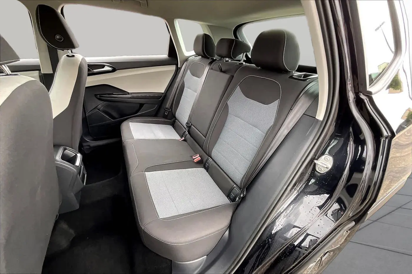 2025 Volkswagen Taos - $21,705