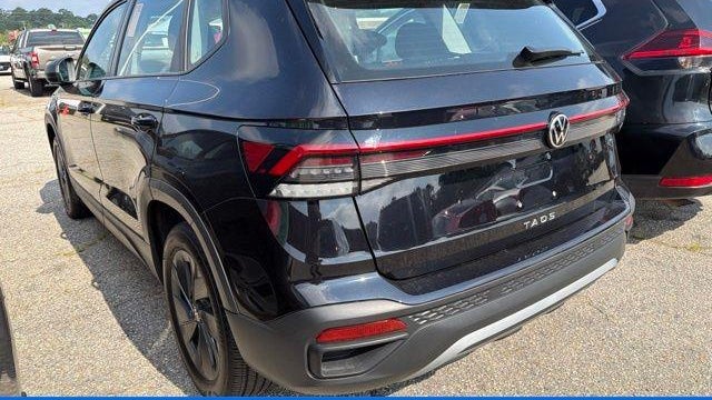 2025 Volkswagen Taos S