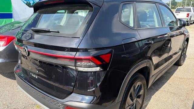 2025 Volkswagen Taos S