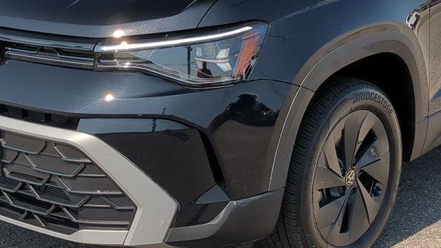 2025 Volkswagen Taos S