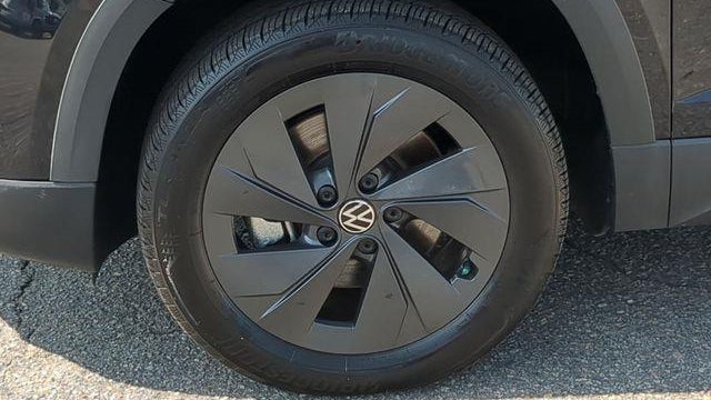 2025 Volkswagen Taos S