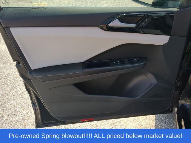 2025 Volkswagen Taos - $22,974