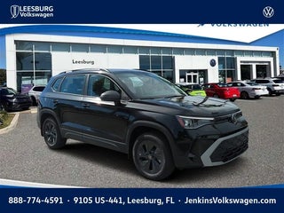 2025 Volkswagen Taos with Deep Black Pearl Exterior