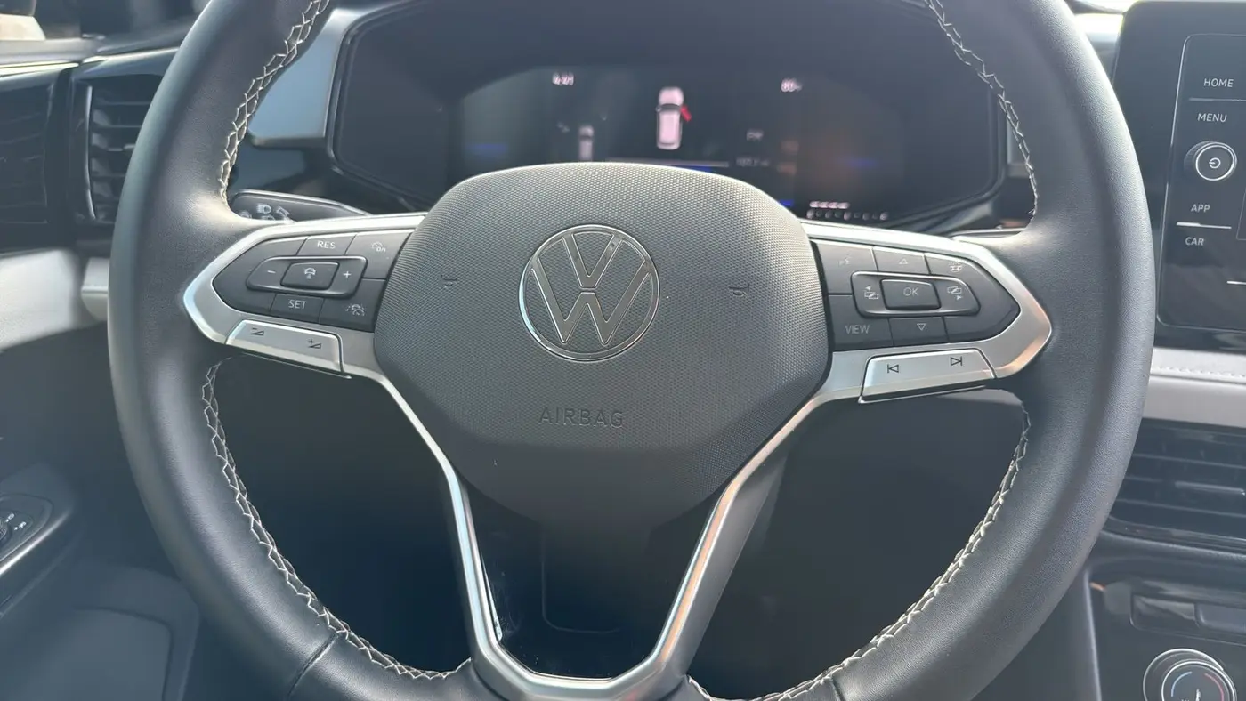 2025 Volkswagen Taos S