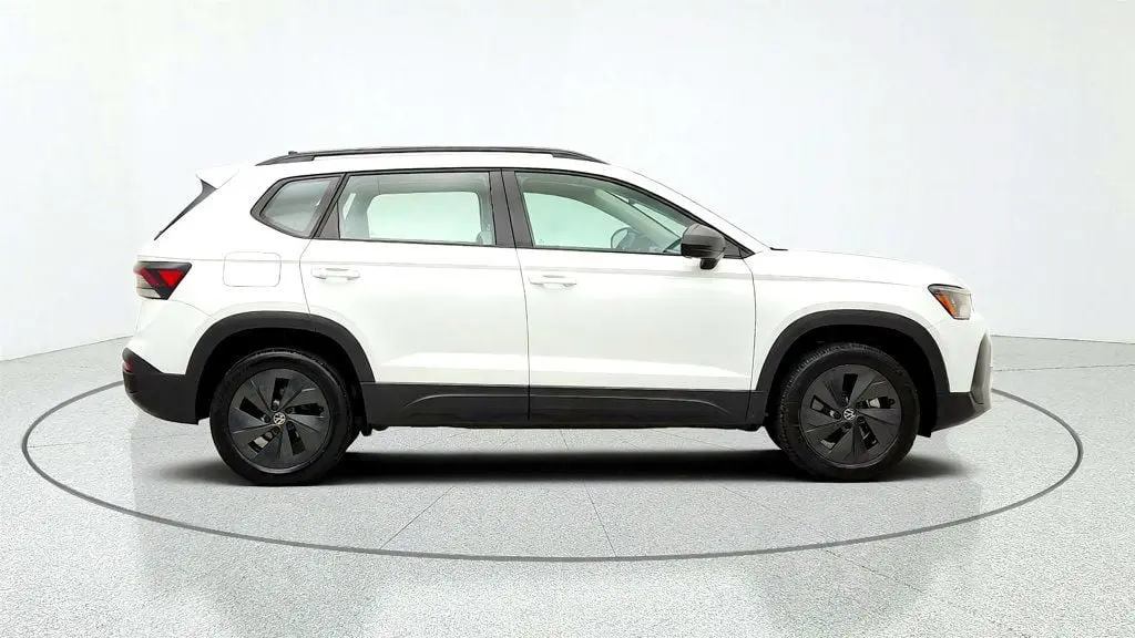 2025 Volkswagen Taos - $18,995