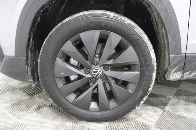 2024 Volkswagen Taos - $23,689