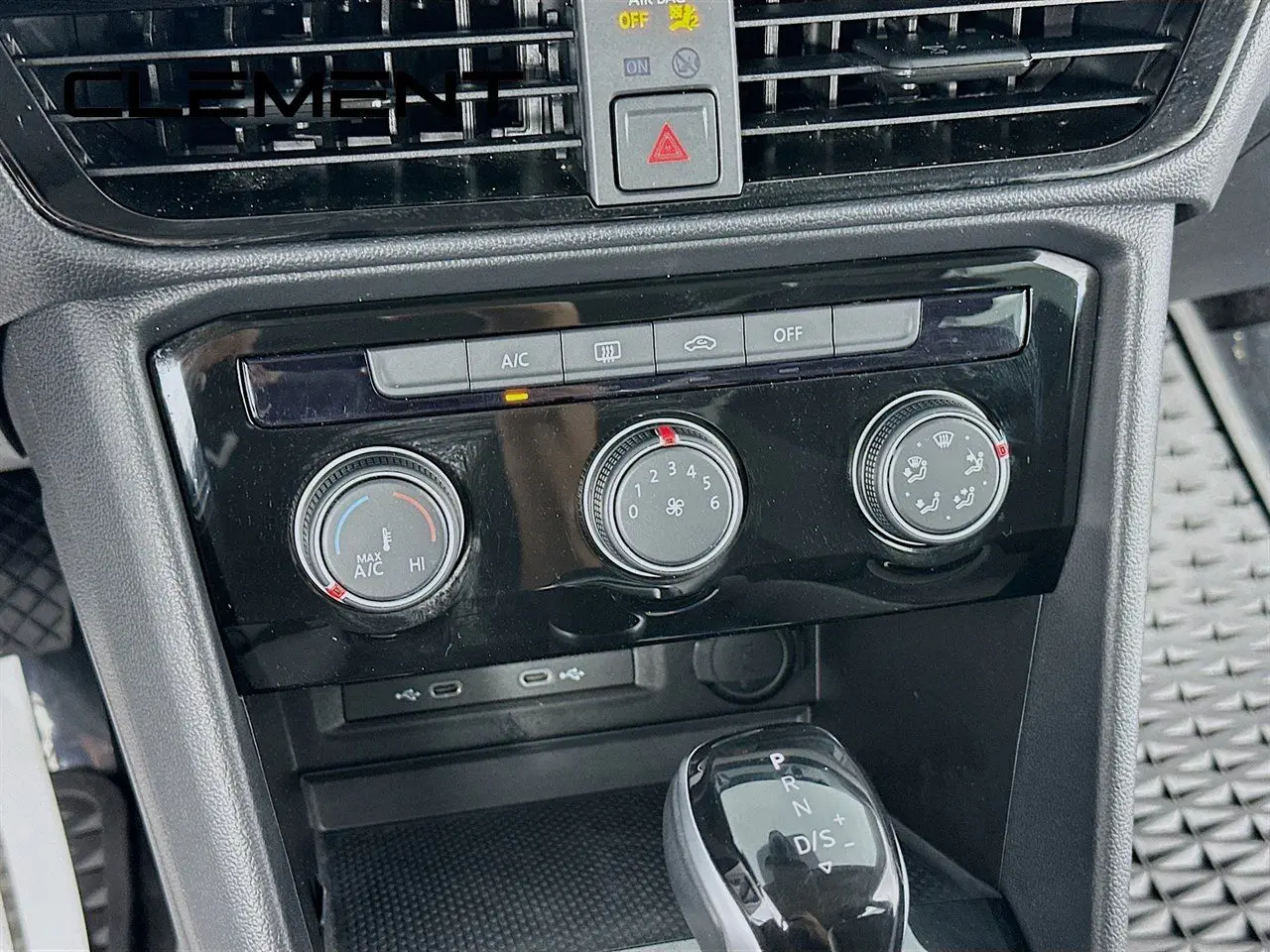 2024 Volkswagen Taos - $17,424