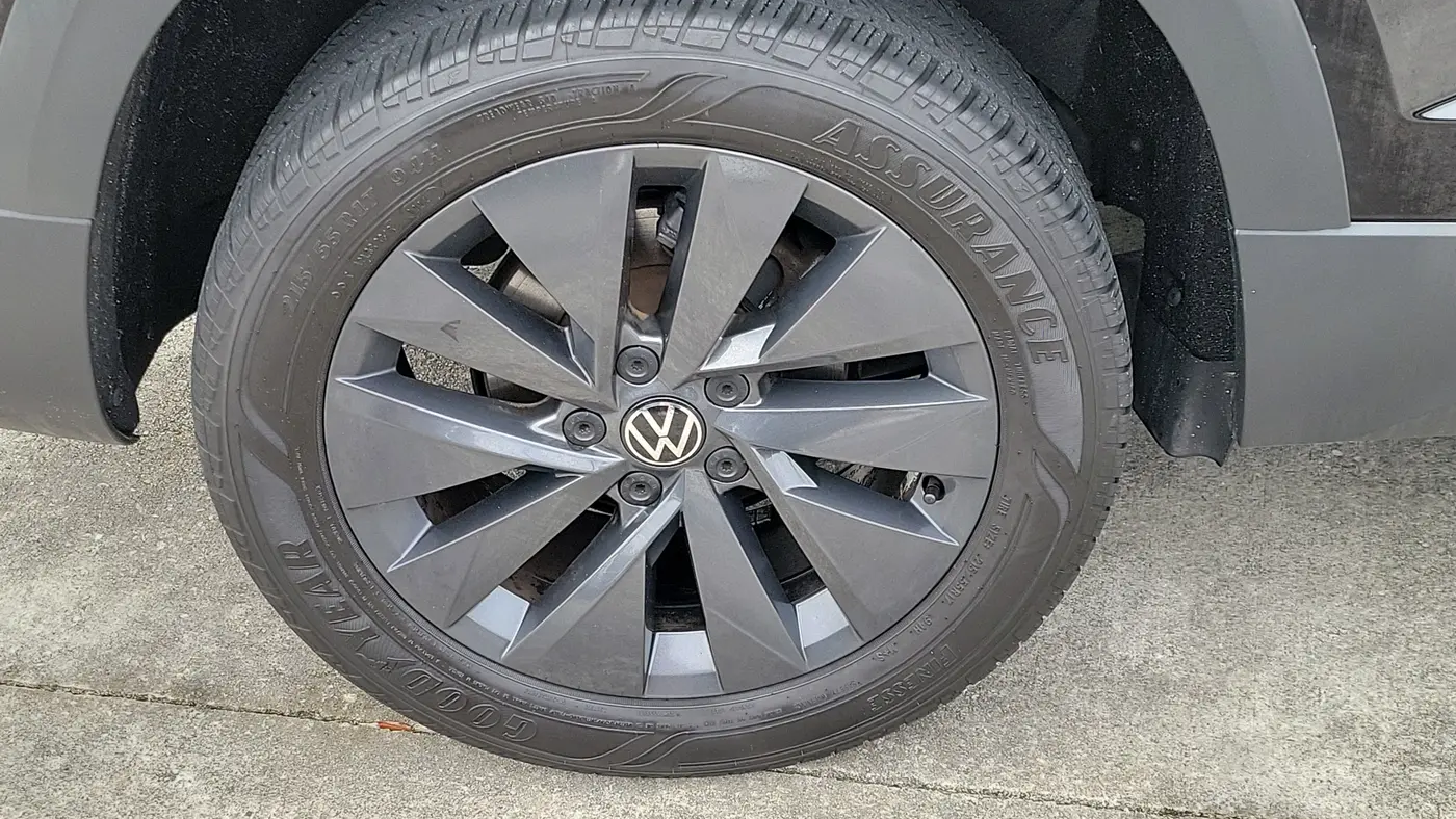2024 Volkswagen Taos S
