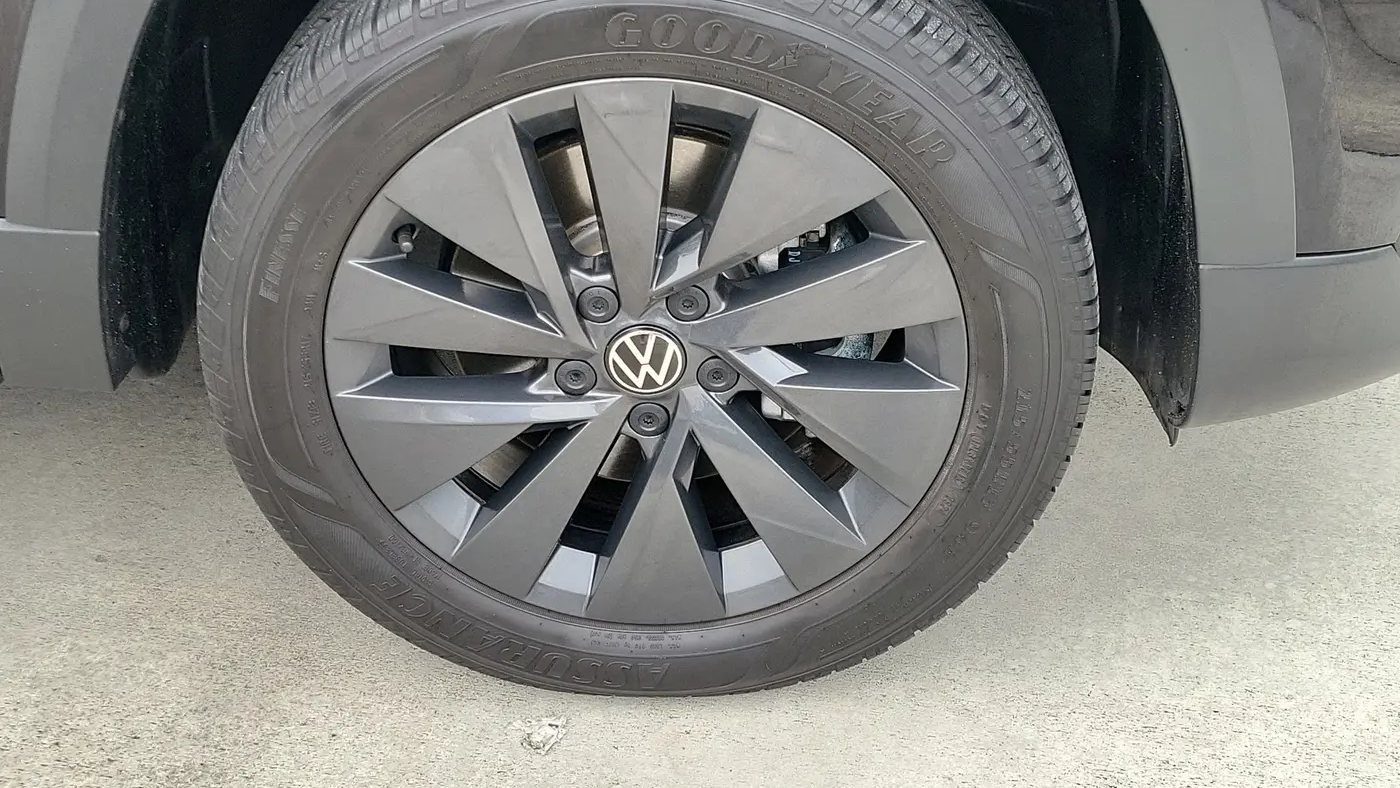 2024 Volkswagen Taos S