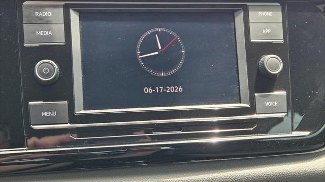 2024 Volkswagen Taos S