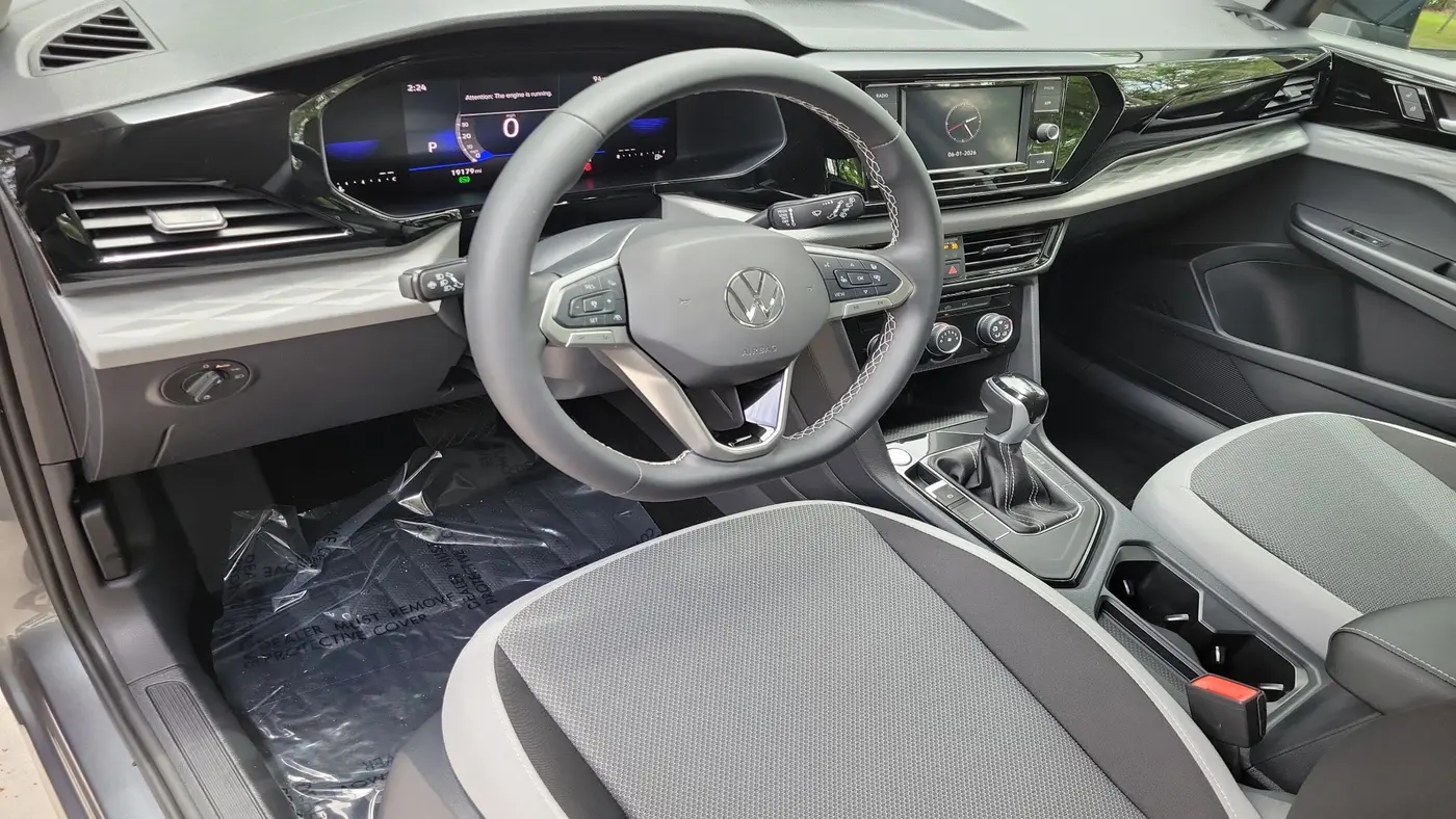 2024 Volkswagen Taos S