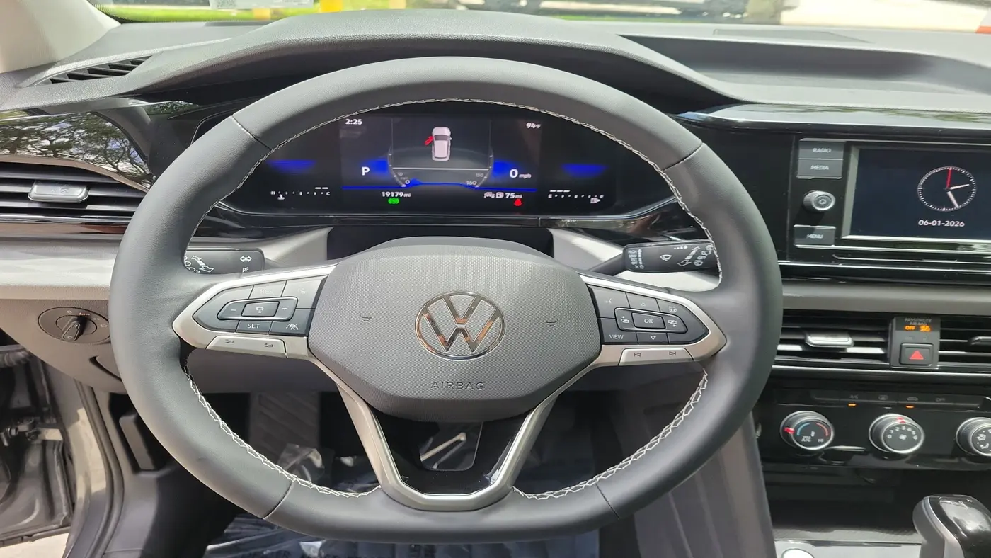 2024 Volkswagen Taos S