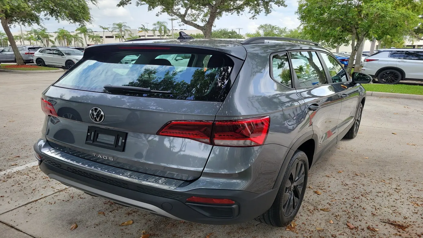 2024 Volkswagen Taos S