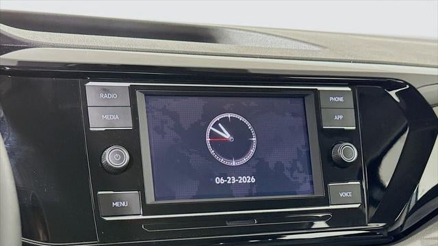 2024 Volkswagen Taos S