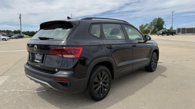 2024 Volkswagen Taos S