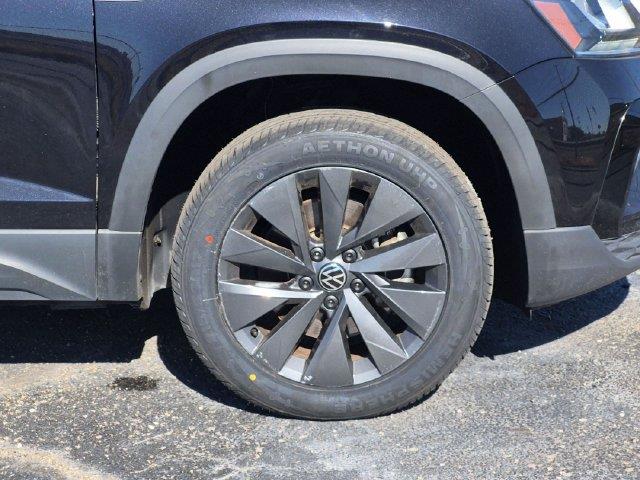2024 Volkswagen Taos - $19,099
