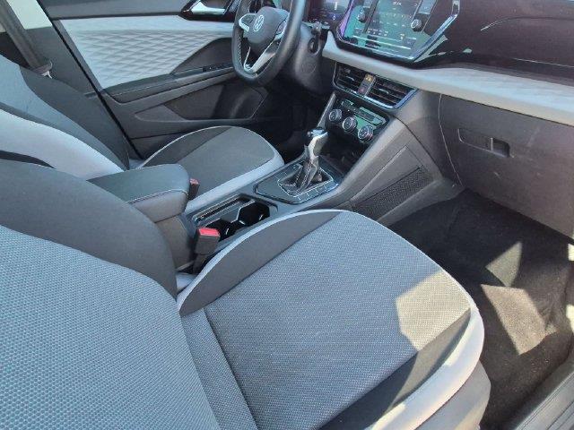 2024 Volkswagen Taos - $19,099