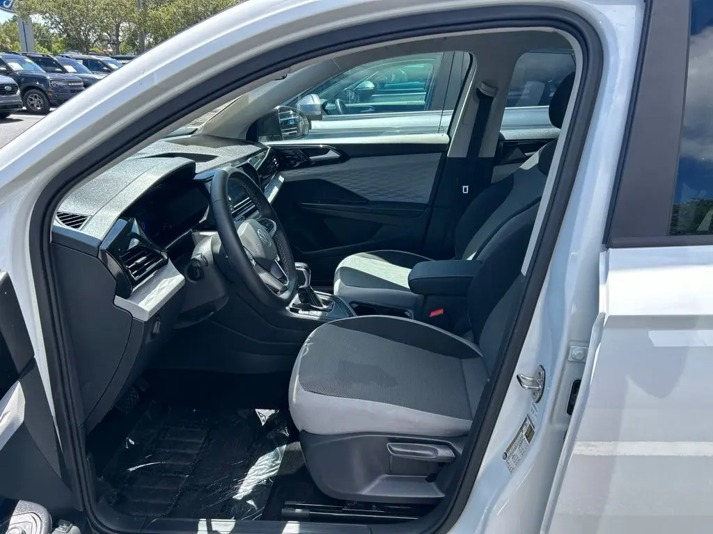 2024 Volkswagen Taos - $15,797