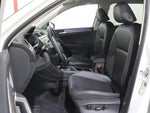 2024 Tiguan Thumbnail 3