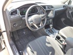 2024 Tiguan Thumbnail 16