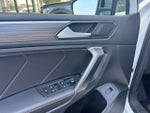 2024 Tiguan Thumbnail 3