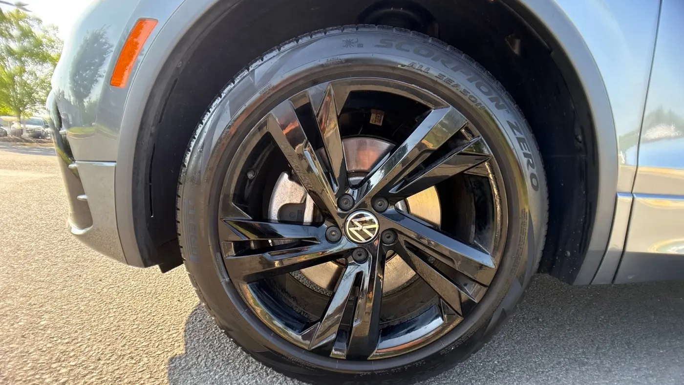 2023 Volkswagen Tiguan SE R-Line Black 4Motion