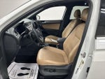2024 Tiguan Thumbnail 9