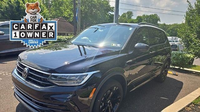 Preowned 2024 Volkswagen Tiguan SE R-Line Black 4Motion for Sale