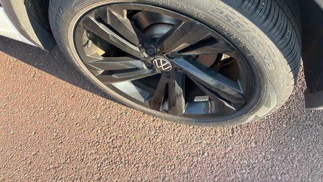 2023 Volkswagen Tiguan SE R-Line Black 4Motion