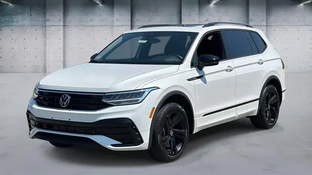 Preowned 2024 Volkswagen Tiguan SE R-Line Black 4Motion for Sale
