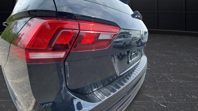 2022 Volkswagen Tiguan SE R-Line Black 4Motion