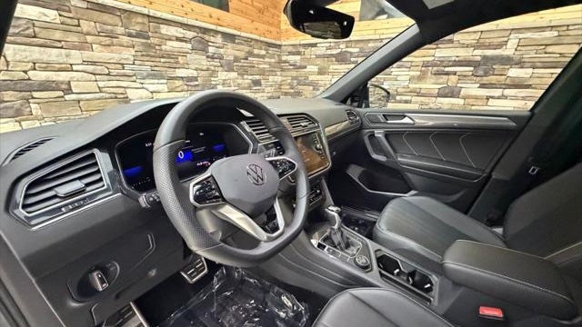 2022 Volkswagen Tiguan SE R-Line Black 4Motion