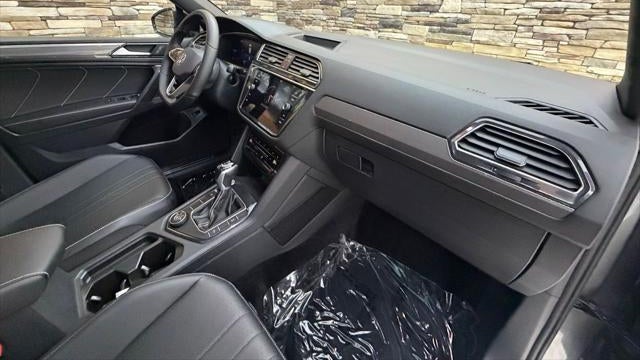 2022 Volkswagen Tiguan SE R-Line Black 4Motion