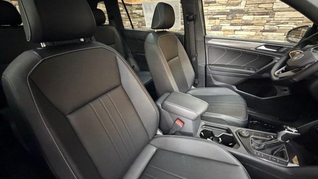 2022 Volkswagen Tiguan SE R-Line Black 4Motion