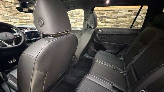 2022 Volkswagen Tiguan SE R-Line Black 4Motion
