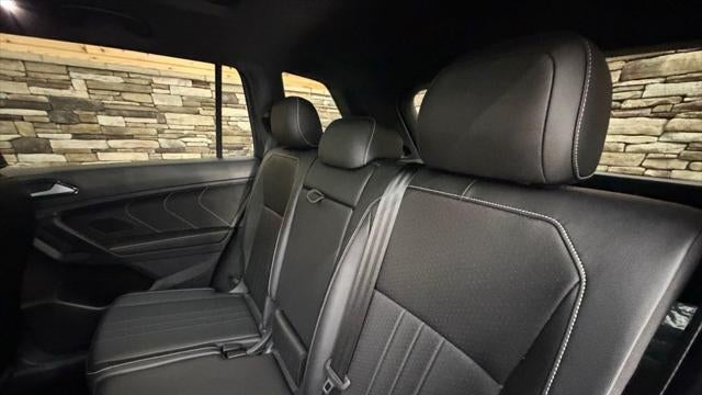 2022 Volkswagen Tiguan SE R-Line Black 4Motion